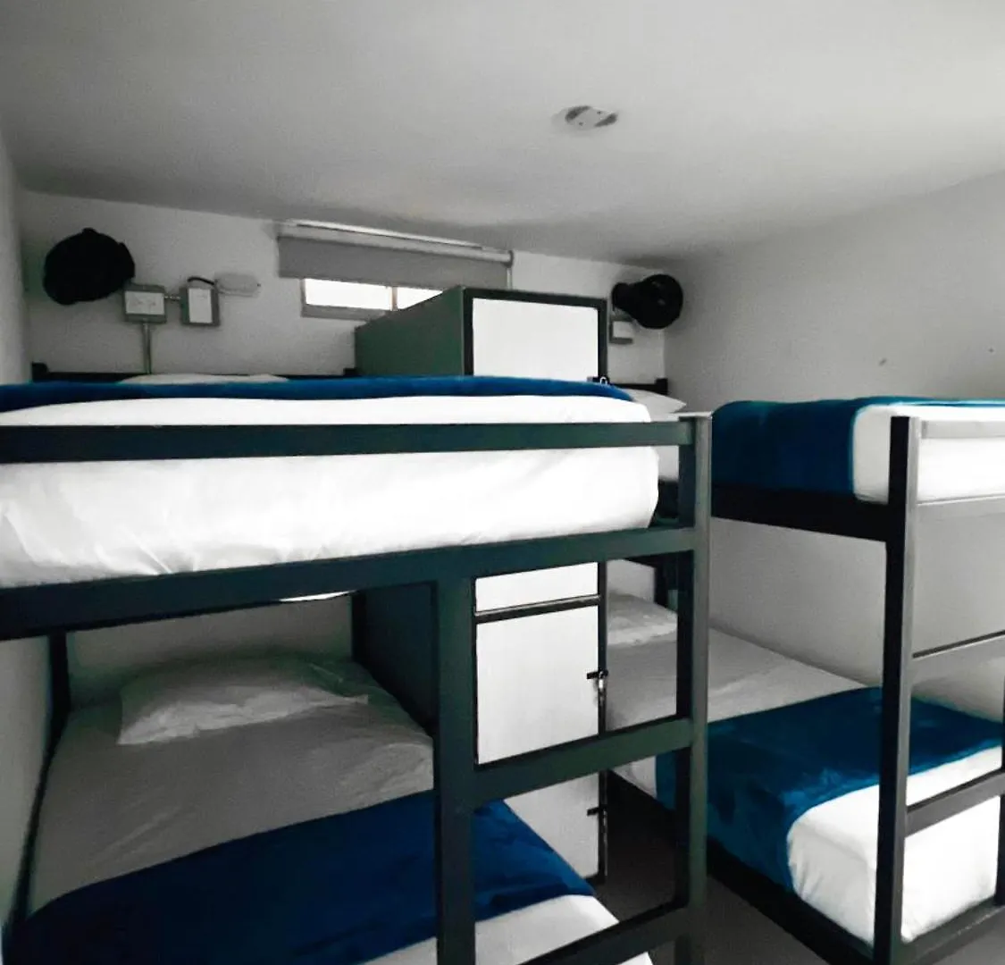 Kromatic Hostel Medellín Hotel