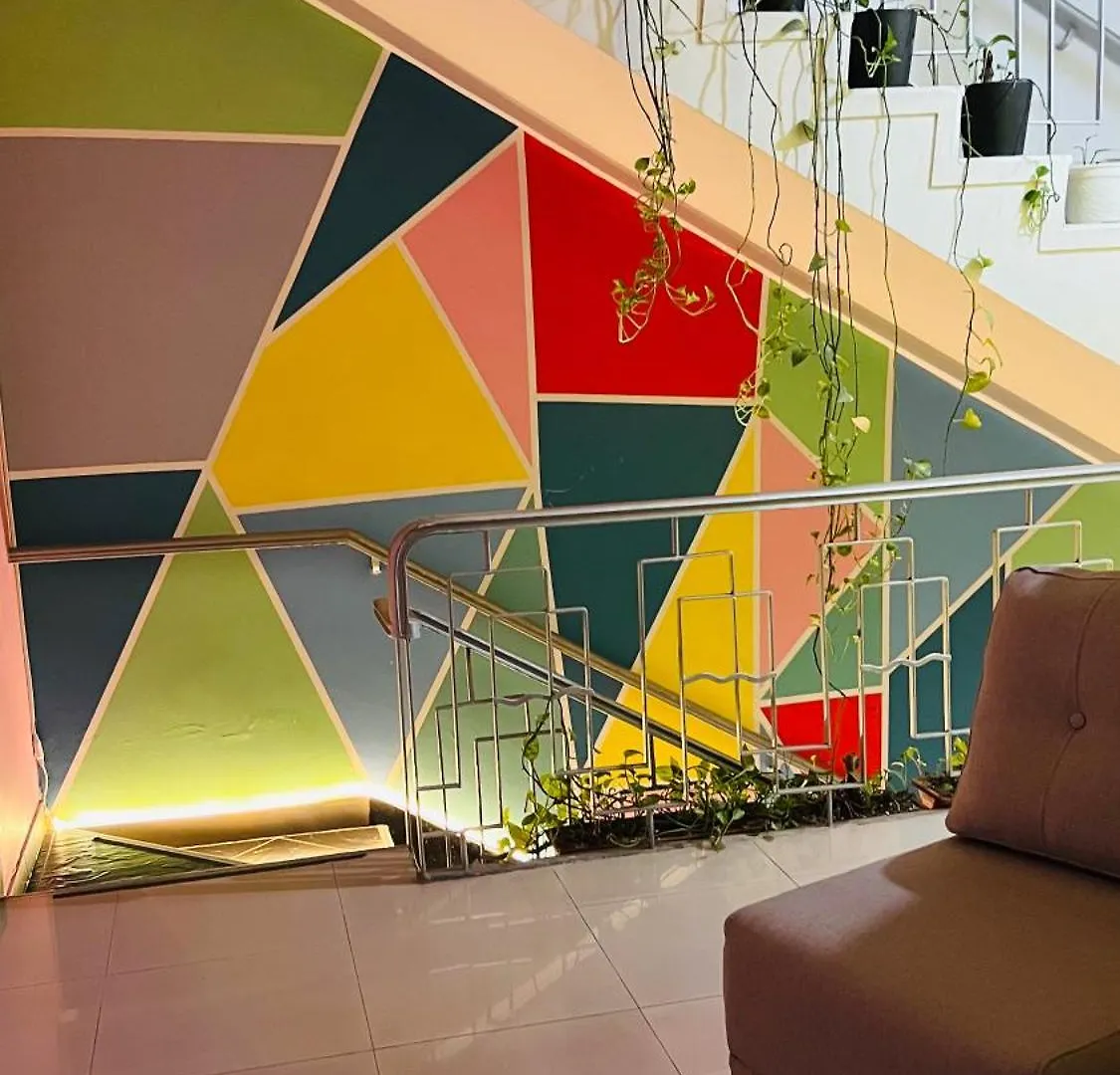 Kromatic Hostel Medellín Hotel